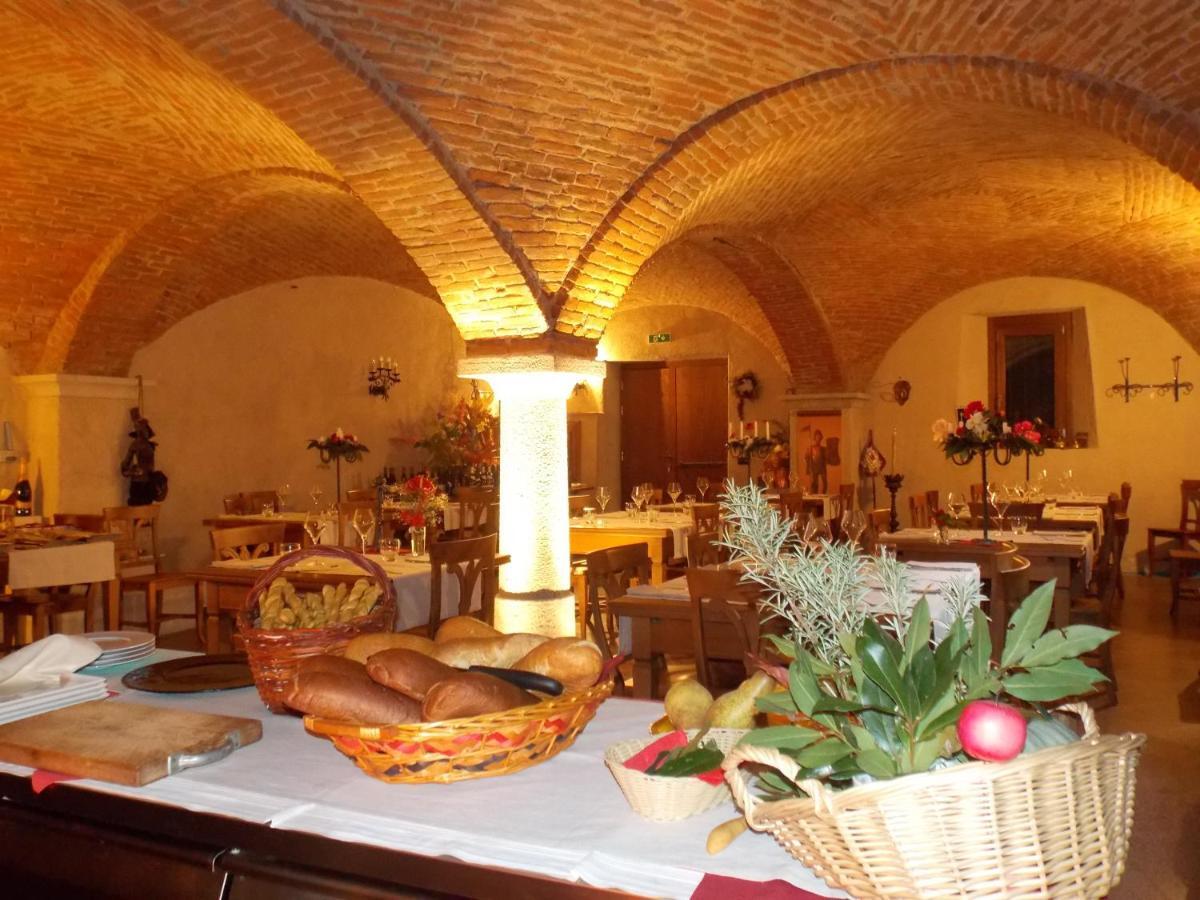 A' La Table Du Sommelier Chambres D Hotes & Restaurant Saint-Vincent Εξωτερικό φωτογραφία